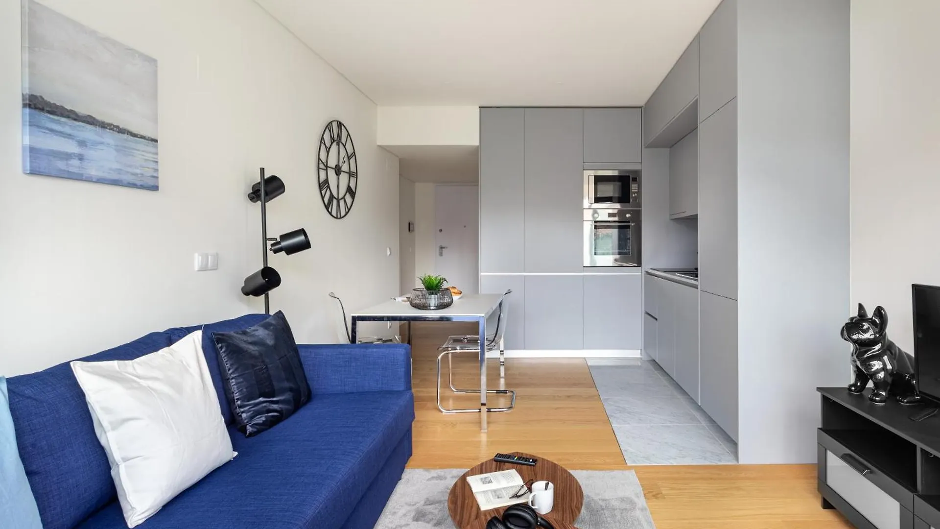 Joivy Chic Apt With Balcony Near Liberdade Avenue Lisboa 0*,