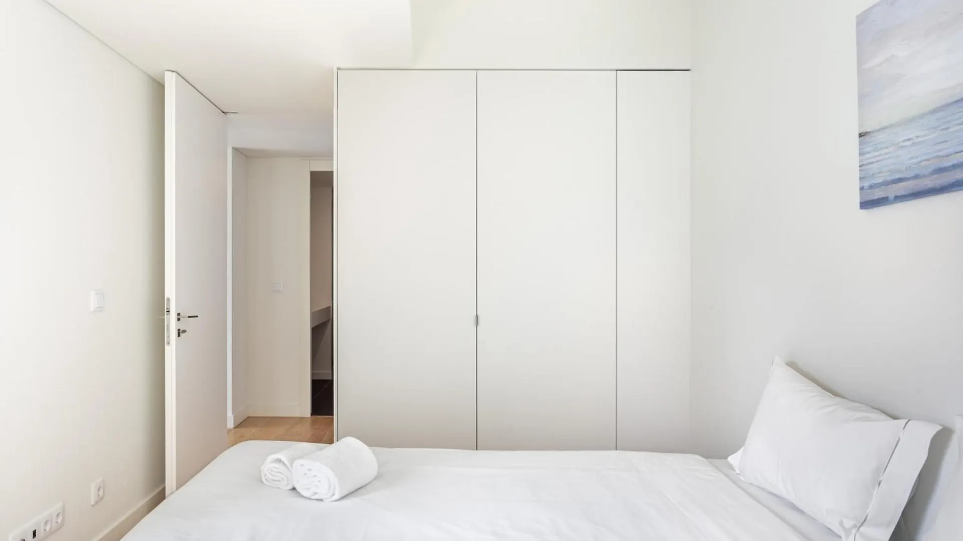 Joivy Chic Apt With Balcony Near Liberdade Avenue Lisboa شقة
